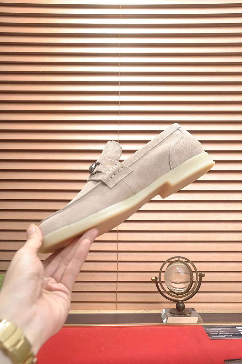 Men's shoes 💰440💶【GUCCI】 (High-end Niuli) New 🍀Gucci* - top version Gucci classic casual leather shoes! It is made of imported original cowhide and has a comfortable first layer of cowhide lining! Original wear-resistant rubber outsole! High quality products! Code number 38-44!